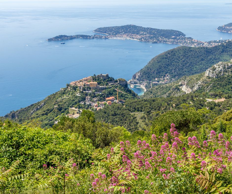 Eze- Menton Old Town - Vespa Location - Best Scooter Rentals - Rent a Vespa - Rent a scooter